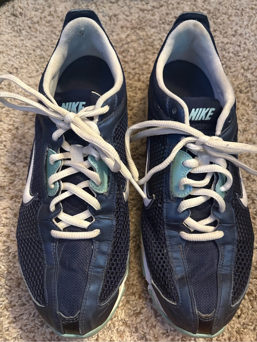 Nike Navy Sneakers with Mint Accents